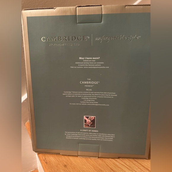 NWT Cambridge Iliad Mirror flatware set, service for 6 - Picture 5 of 7